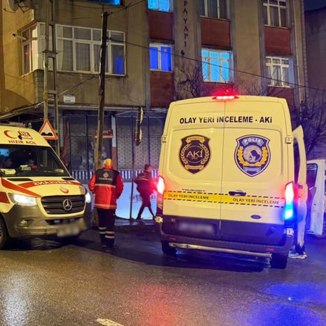 Cani koca, eşini çocuklarının önünde öldürdü