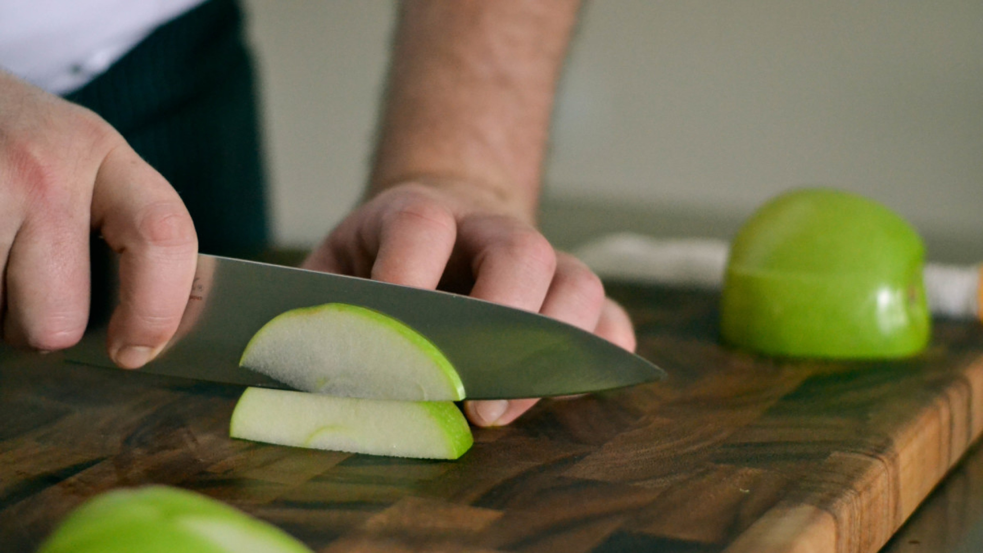 Bakanlıktan bıçak satış reklamlarına durdurma ve 7,6 milyon TL ceza - İş-Yaşam Haberleri