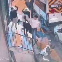 Apartmanın önünde duruyordu... Bıçaklı, satırlı kâbusu yaşadı!