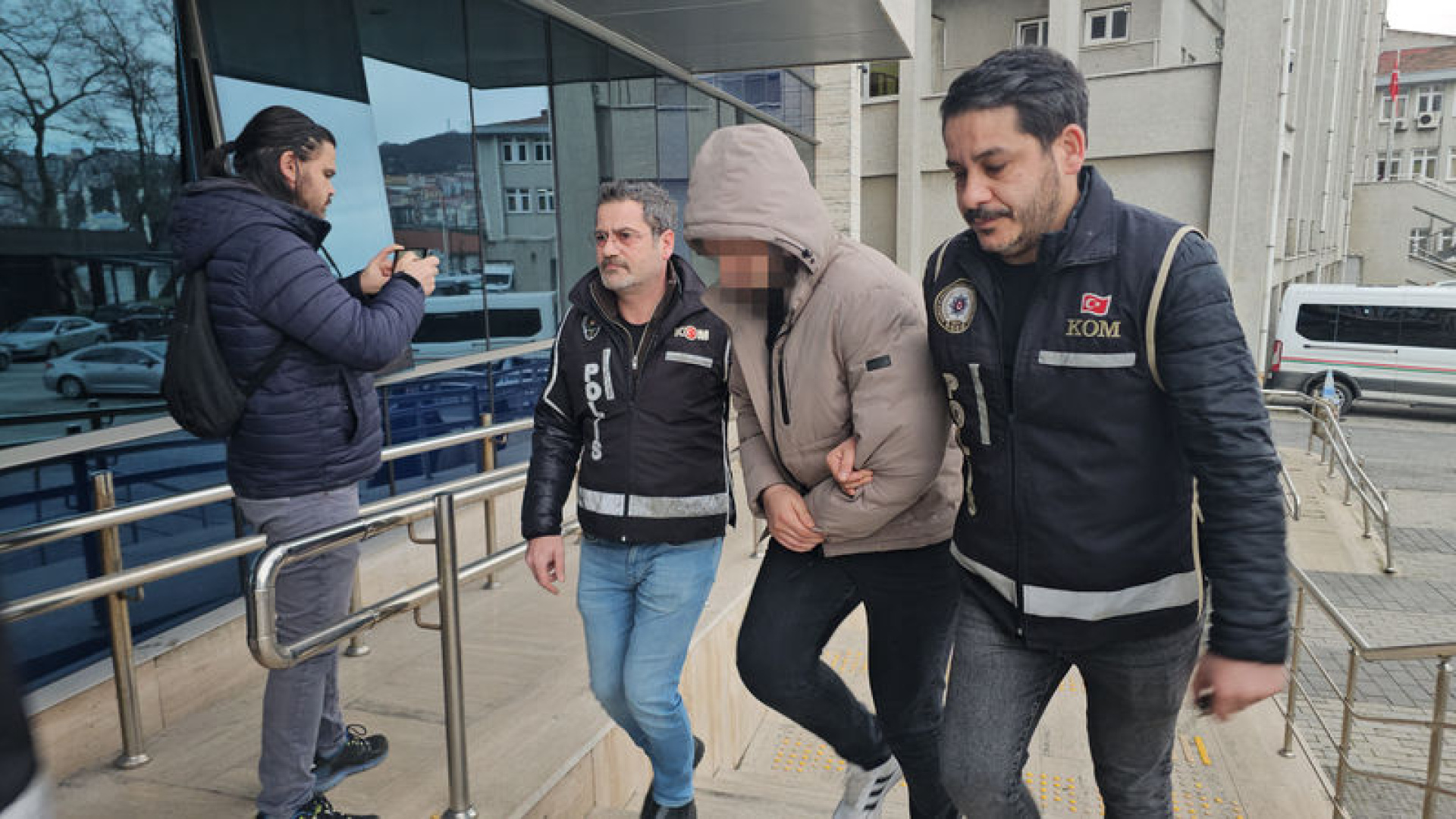 Zonguldak'ta Madencilere Rüşvet Karşılığı Rapor Verdiği İddia Edilen Aile Hekimine Gözaltı
