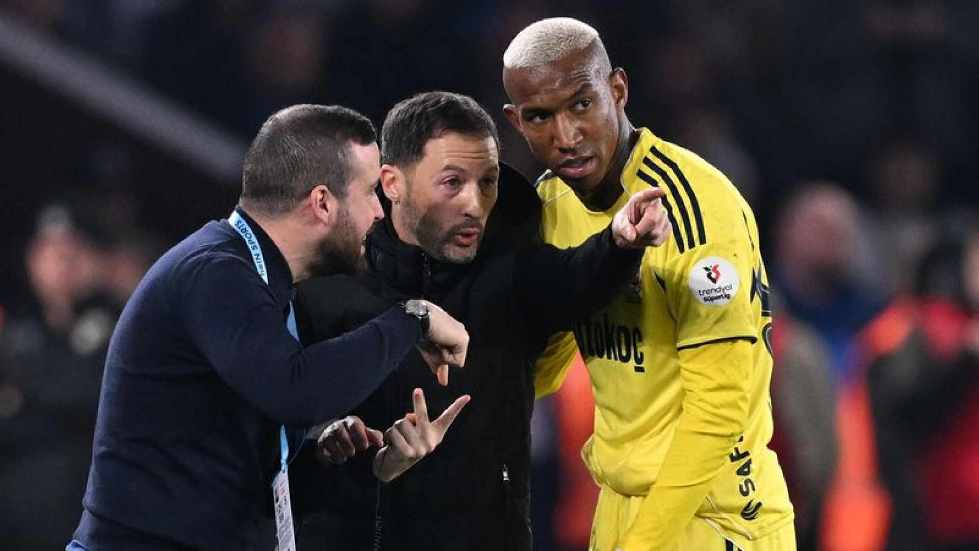 Fenerbahçe'nin Nottingham Forest Maçı Kadrosu Netleşiyor: Avrupa'da Kritik Randevu