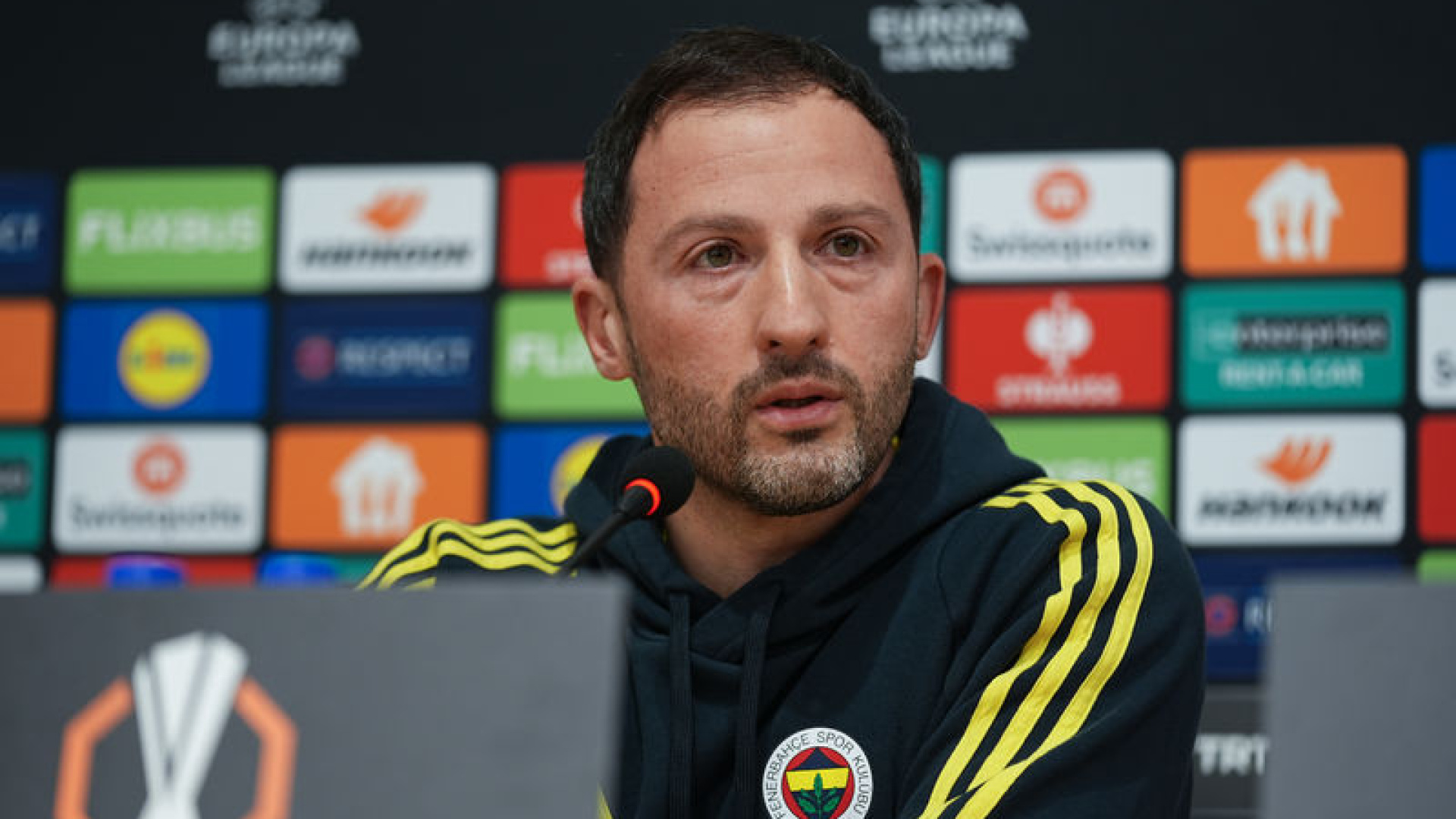 Fenerbahçe Teknik Direktörü Tedesco: Nottingham Forest Maçında Sıfır Hata Şart