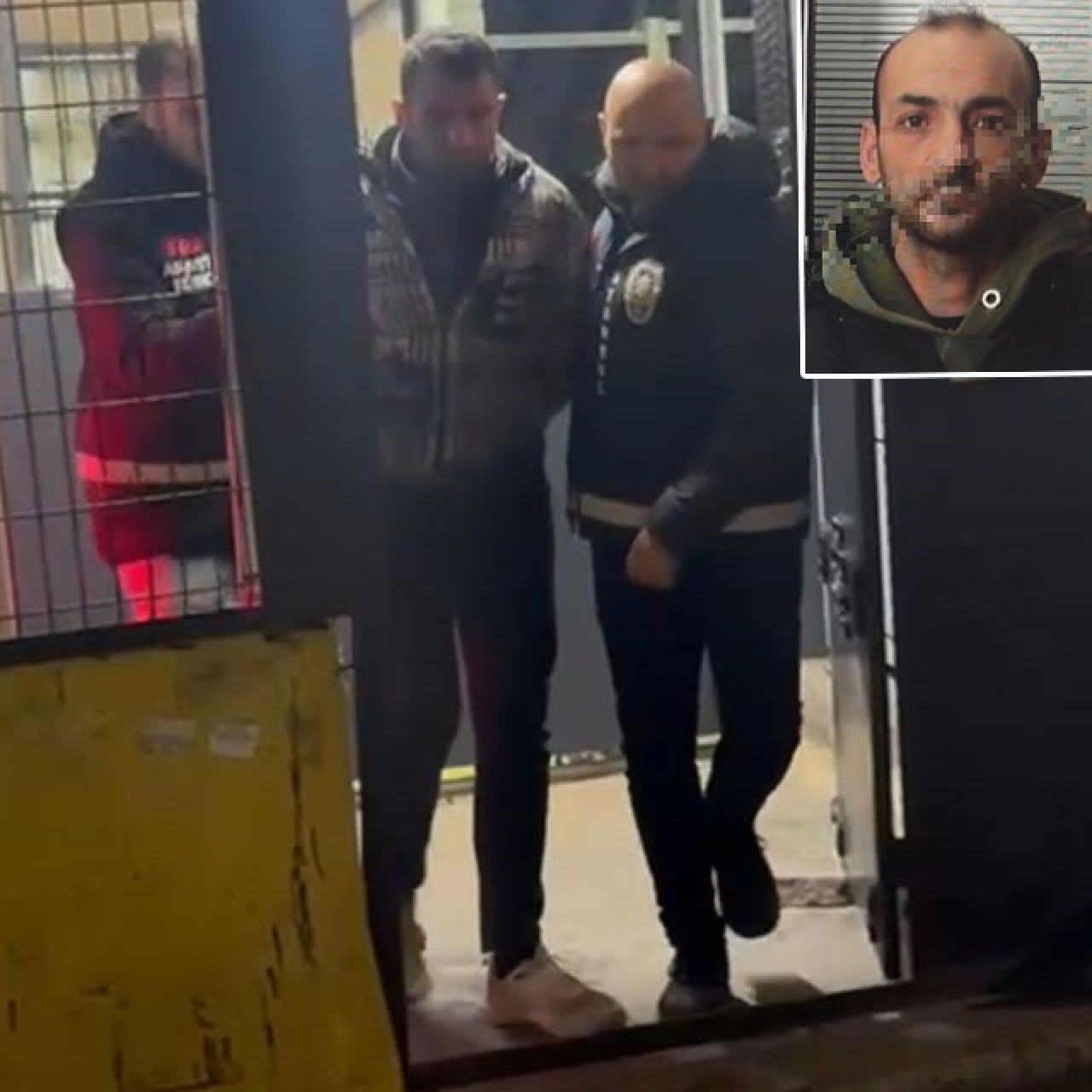 Arkadaşını öldürdü! Günlerce gidip cesedine baktı!