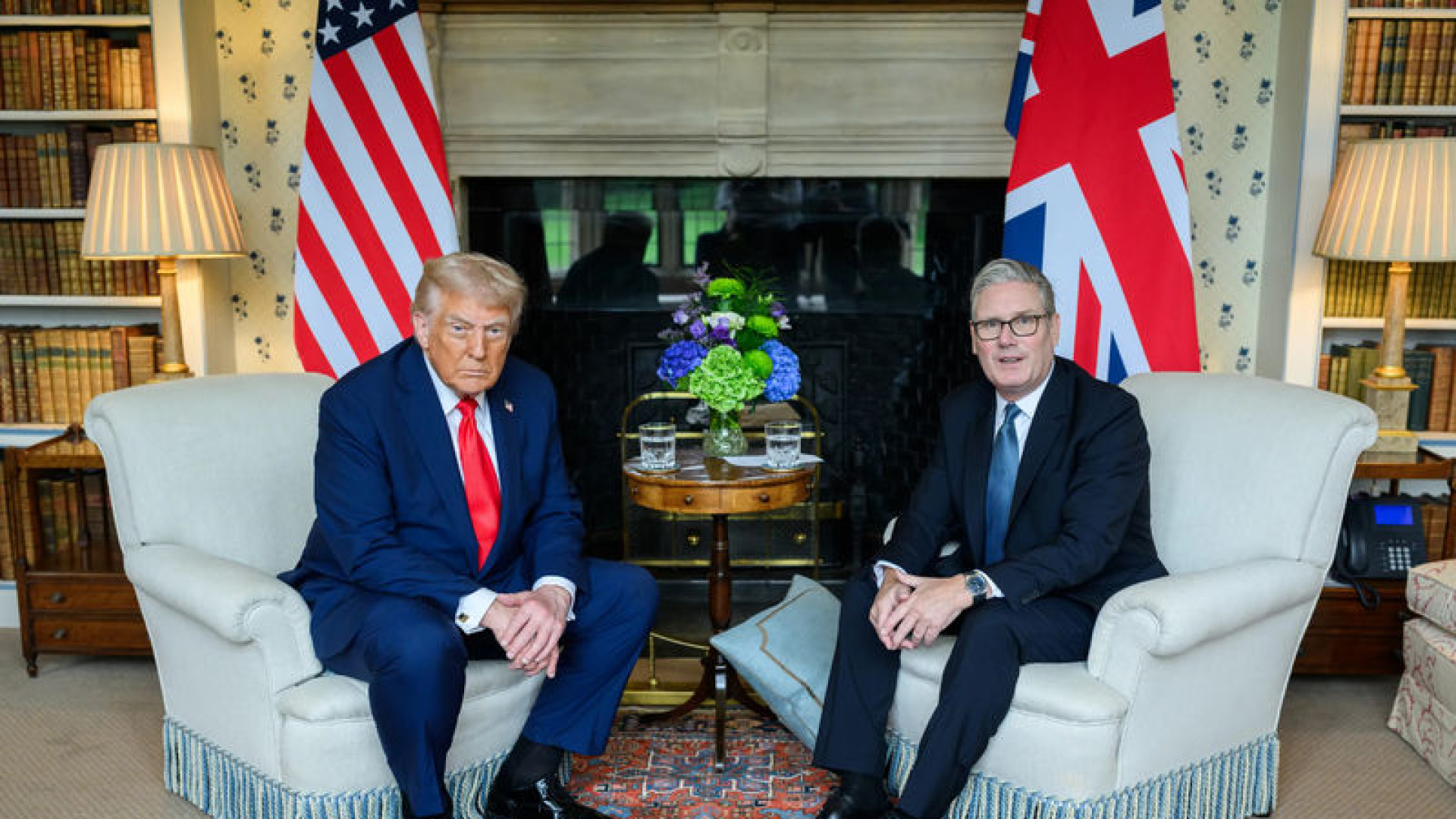 Trump ve Starmer, Ukrayna ve İran müzakereleri ile Gazze'deki durumu telefonda görüştü | Dış Haberler