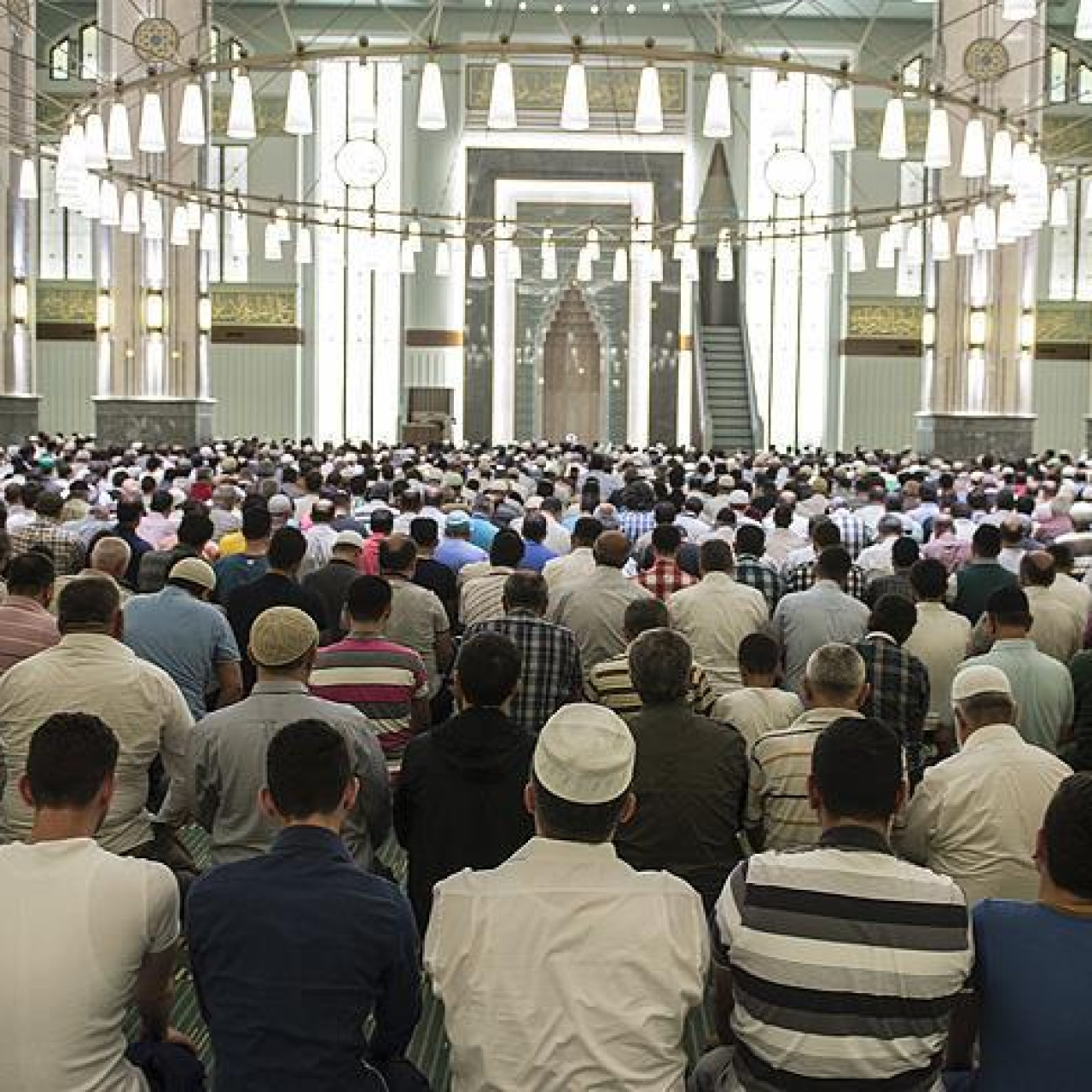 18 Şubat ilk teravih namazı vakitleri