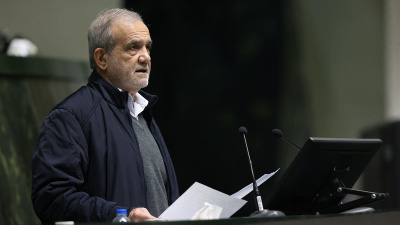 Pezeşkiyan: Dayatmaya boyun eğmeyiz