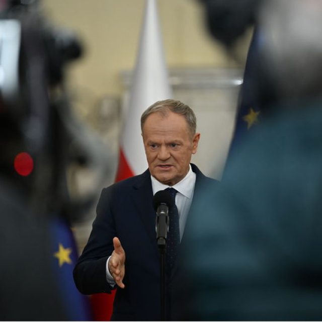 Polonya Başbakanı: Vatandaşlarımız İran'ı terk etsin