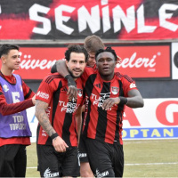 Vanspor üç attı üç aldı!