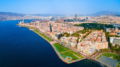 İzmir'in neyi meşhur?