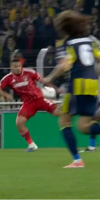 Kadıköy'de penaltı itirazı!