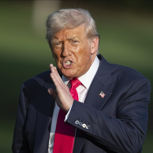 "Yıllardır bizi soyan ülkelere tarife koyma hakkım var"