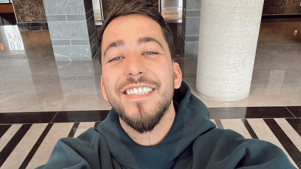 Mahmut Orhan'dan bağış