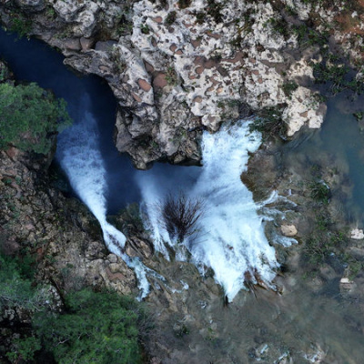 Uzunluğu 2 km... Yağışlarla canlandı
