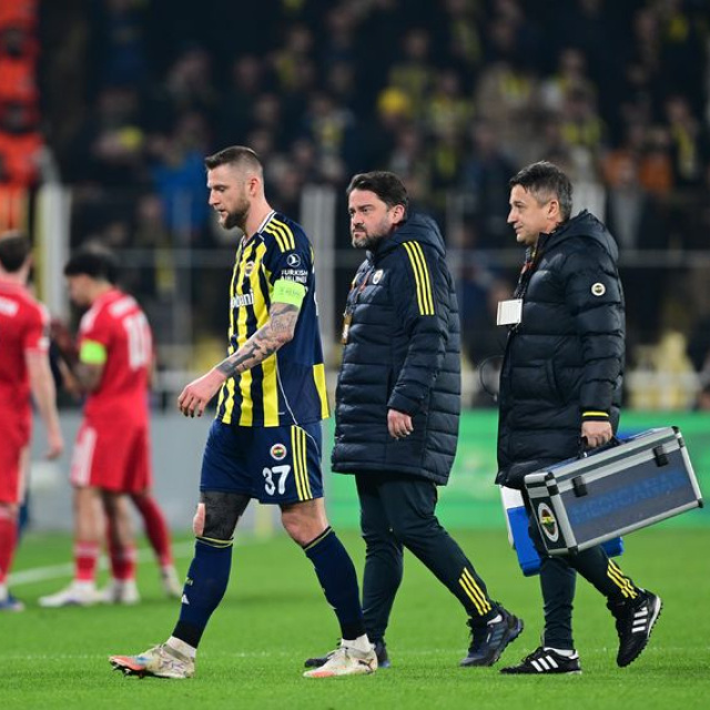 Skriniar'dan F.Bahçe'ye kötü haber!