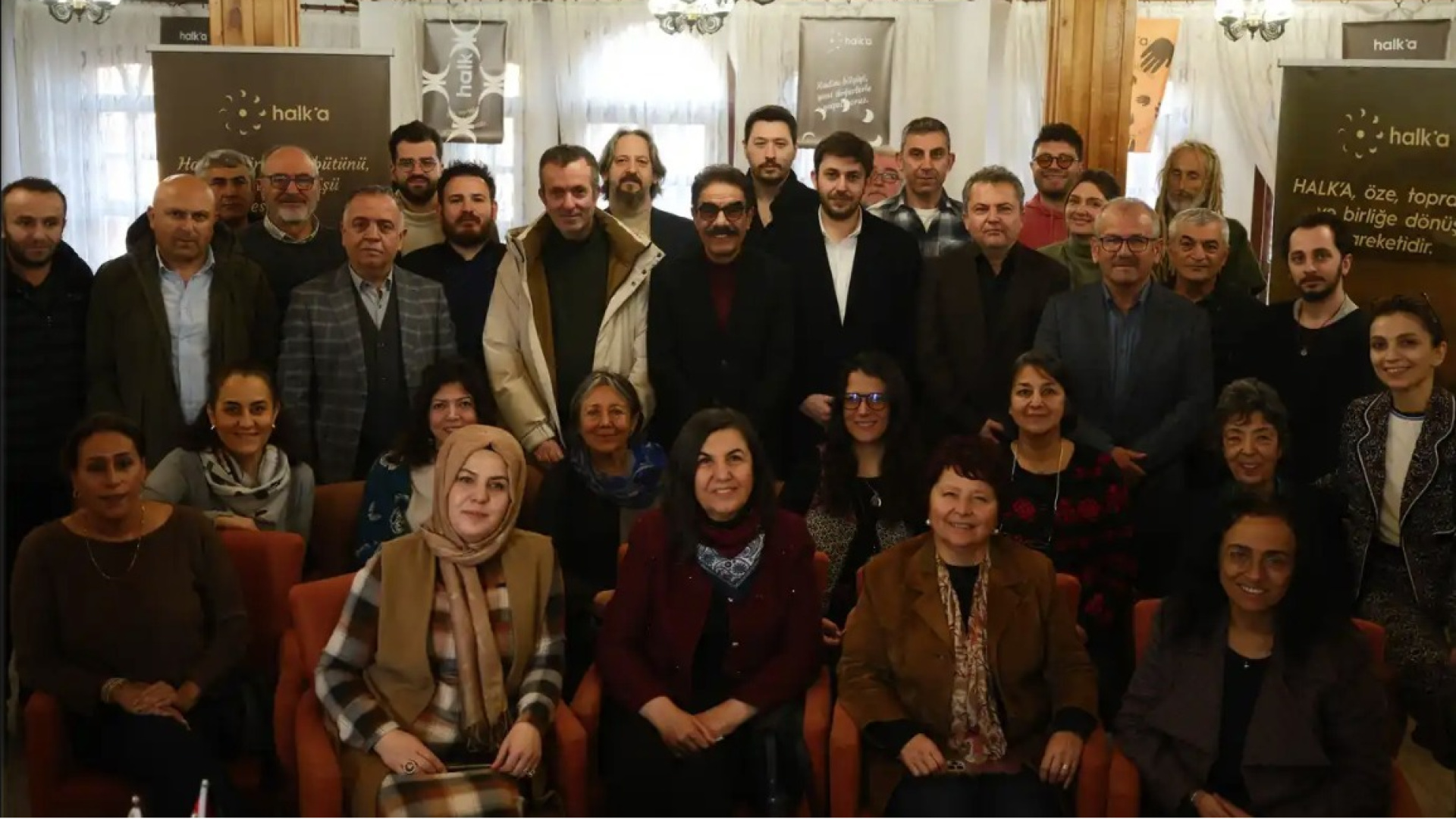 Halk'a İnisiyatifi Eskişehir'de İlk Toplantısını Gerçekleştirdi: Köye Dönüş Modeli Oluşturuluyor