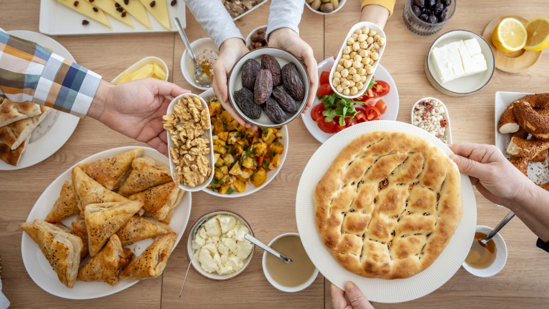 MANİSA İMSAKİYE 2026: 20 Şubat Cuma bugün Manisa’da iftar vakti ne zaman, ezan saat kaçta okunuyor? Diyanet Ramazan İmsakiyesi ile iftar ve teravih saatleri