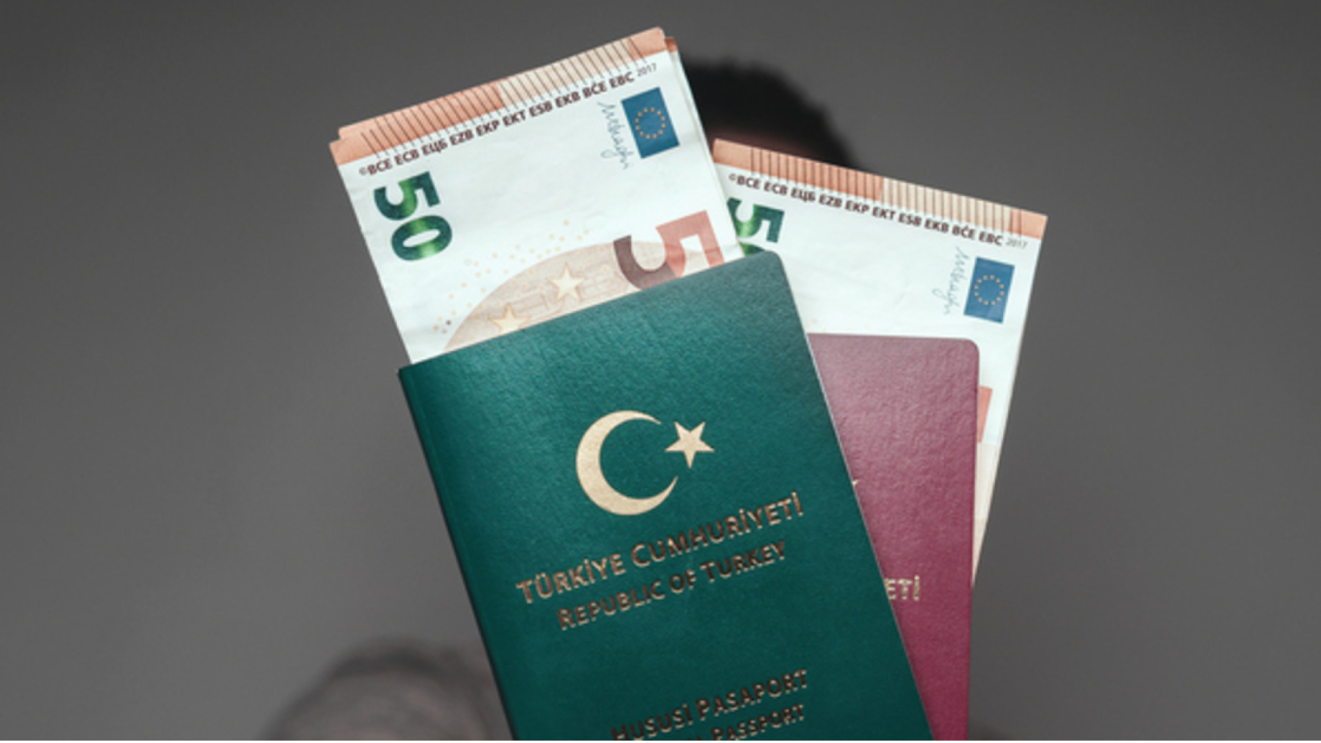 Yeşil Pasaport Şartları ve Kimlerin Başvuru Yapabileceği Açıklandı