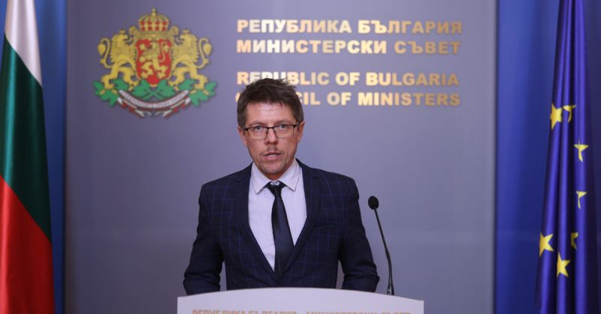 Bulgaristan Başbakan Yardımcısı göreve başladı, 24 saat sonra istifa etti