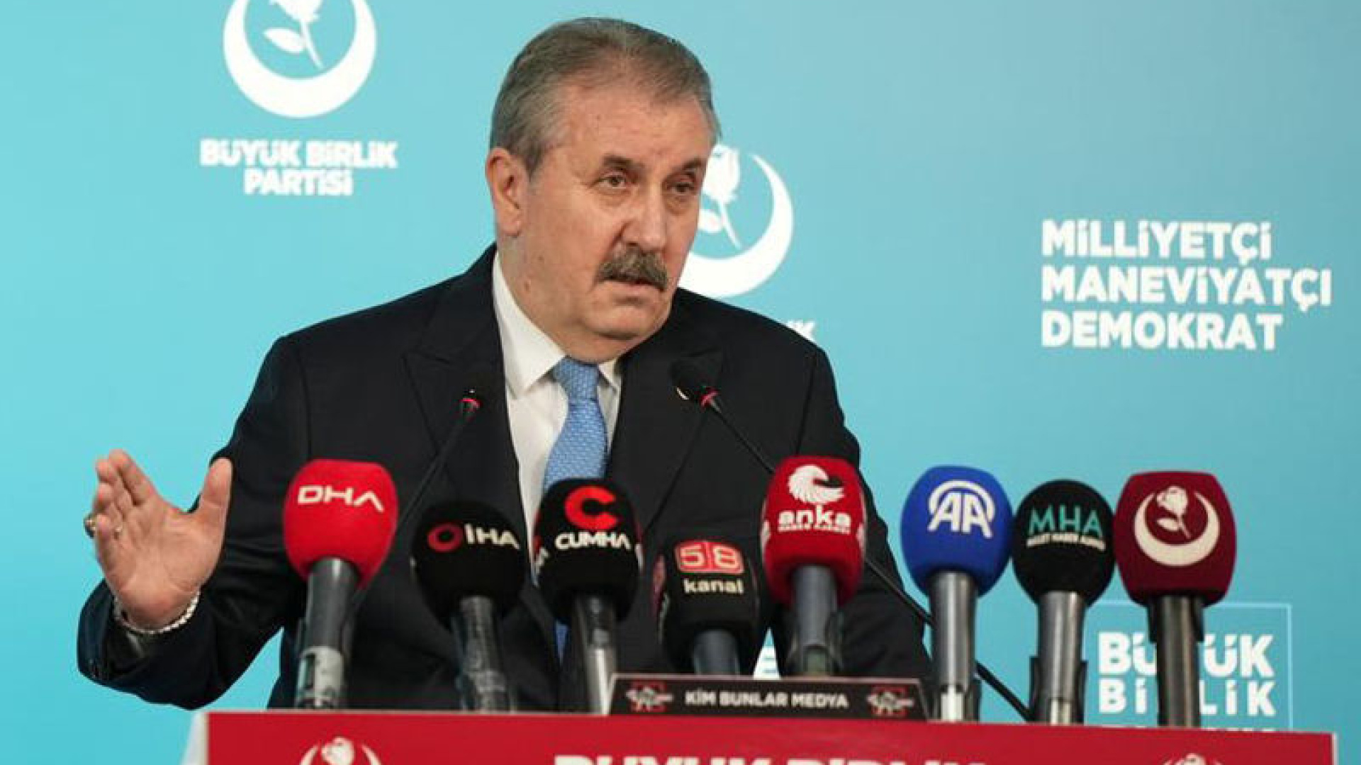 Destici, Dervişoğlu'nu Ziyaret Etti: 'Aynı Ocağın Çorbasını İçtik'