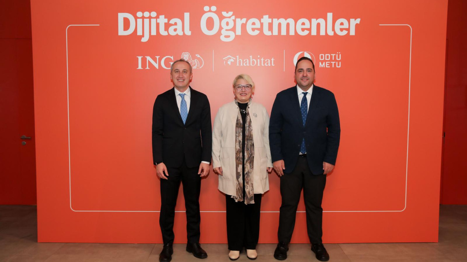 Dijital Öğretmenler projesi yenilendi