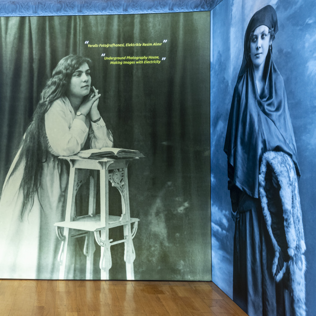 İstanbul Araştırmaları Enstitüsü'nde ücretsiz sergi turu