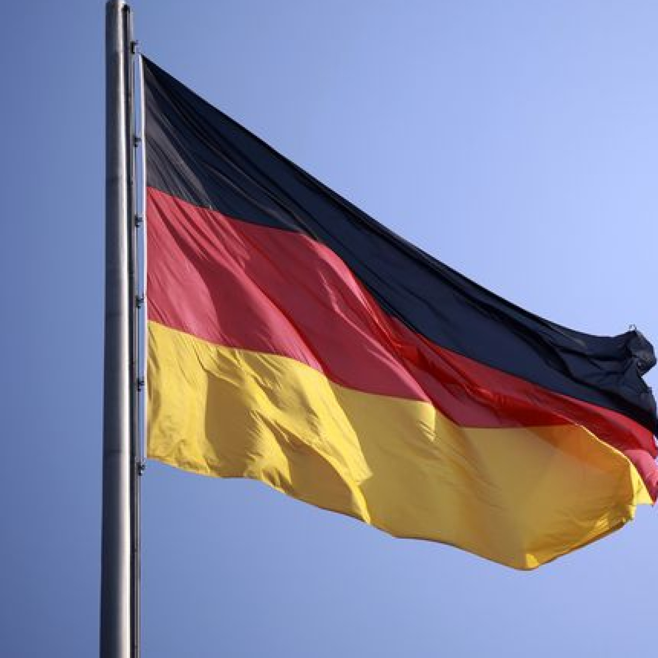 Almanya'dan vatandaşlarına İran'ı terk etme çağrısı