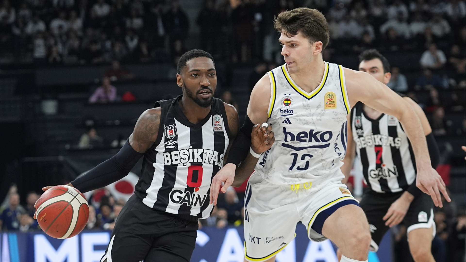 Fenerbahçe Beko, Türkiye Kupası Finalinde Beşiktaş GAİN'in Rakibi Oldu!