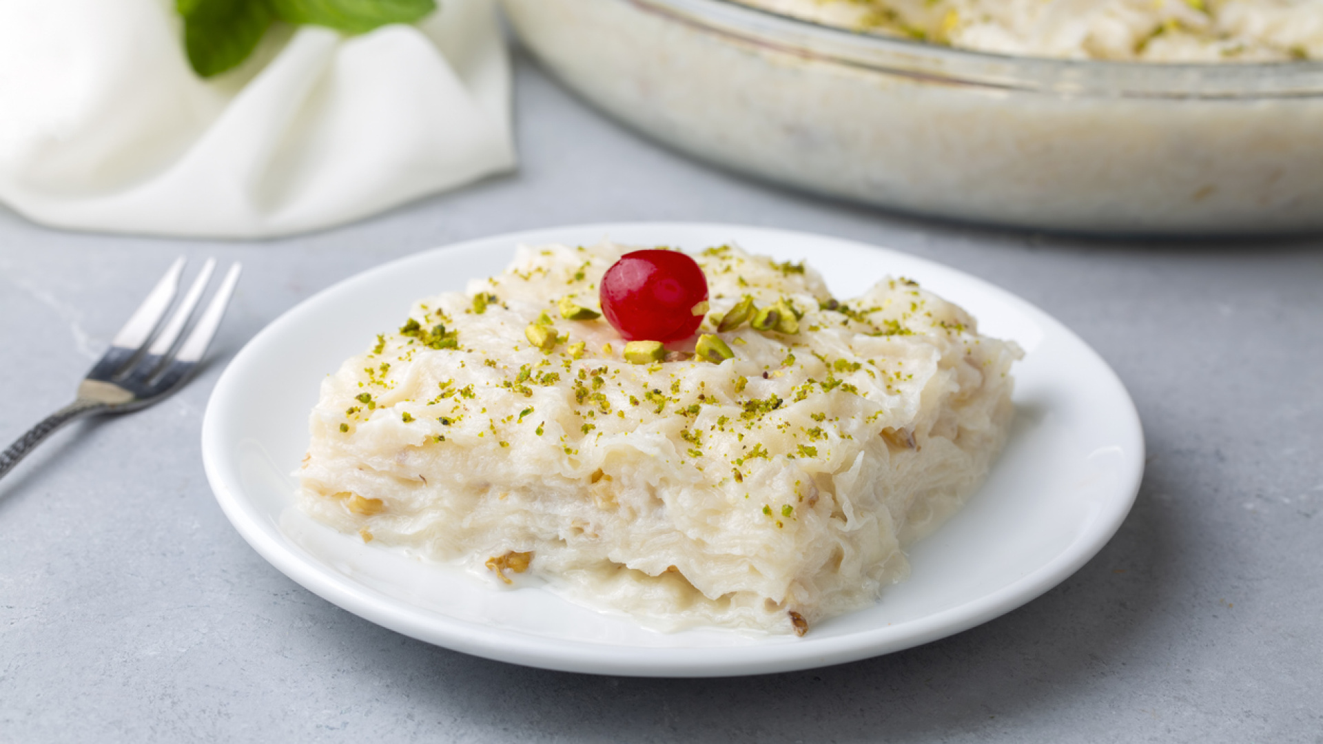 Ramazan'ın Hafif Tatlısı Güllaç: 250 Kalorilik Dilim ve Sağlıklı Tüketim Sırları