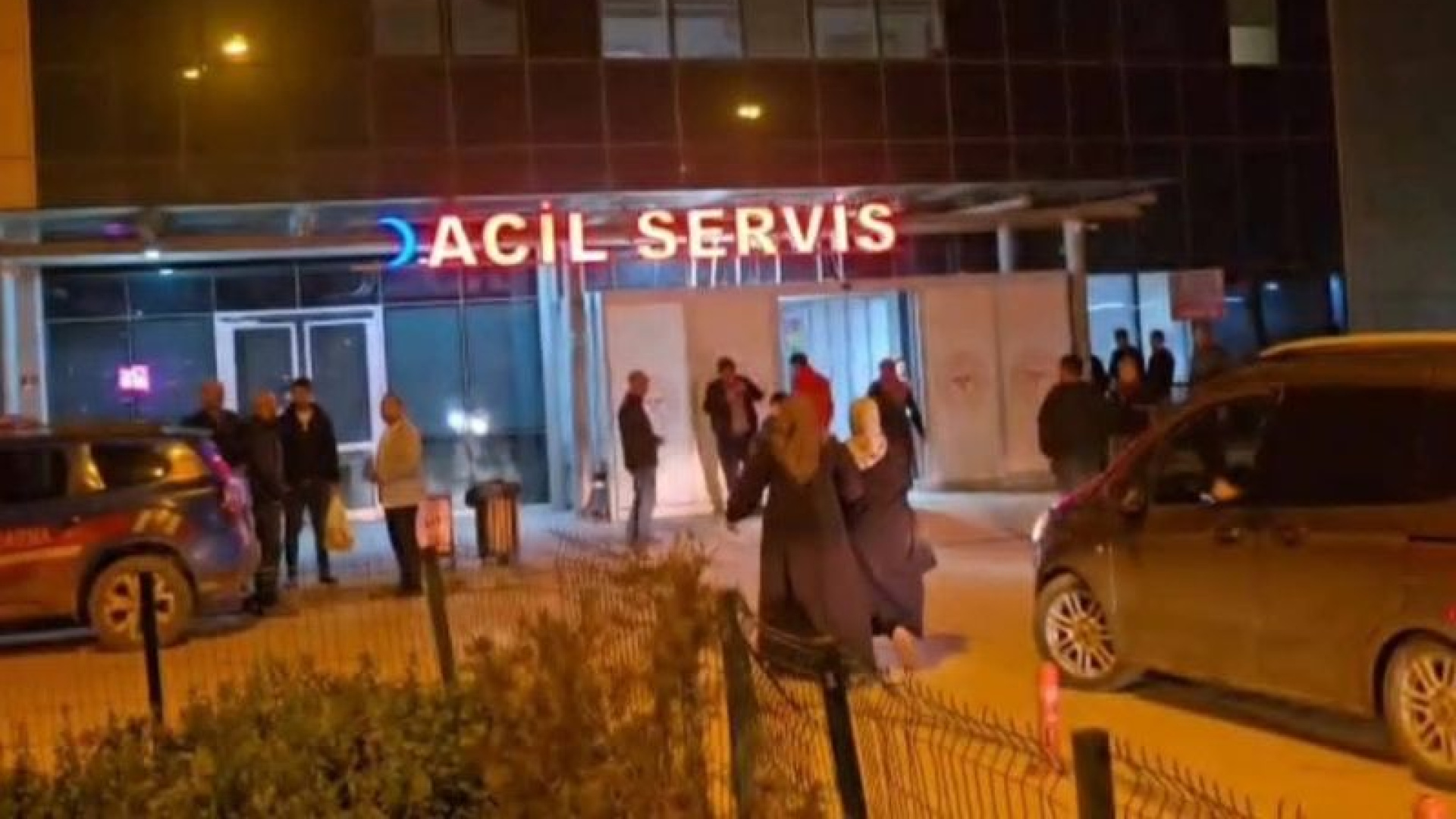Hatay'da Husumetli Saldırısı: Anne Hayatını Kaybetti, Baba ve Kızı Ağır Yaralı