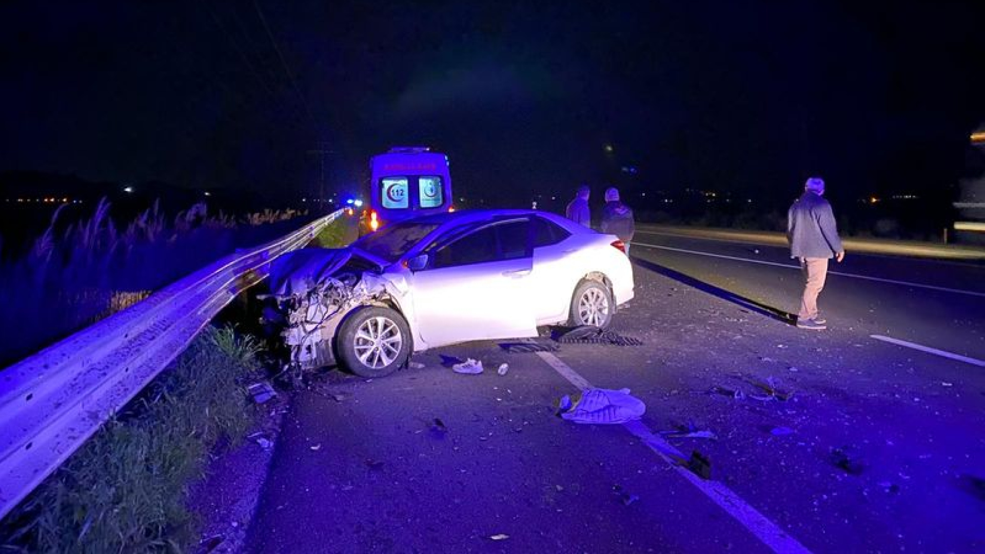 Adana'da otomobille traktörün çarpıştığı kazada 1'i ağır 6 kişi yaralandı