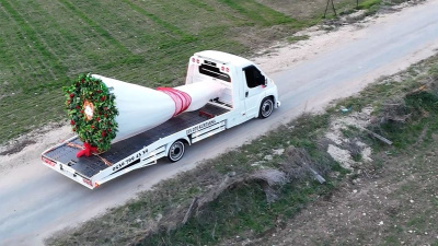 Oto kurtarıcıdan görülmemiş evlilik teklifi