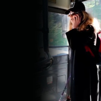 Savcı olduğunu söyleyerek tehdit etti!