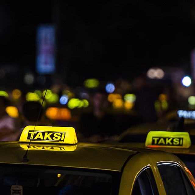 Korsan taksiye dev ceza