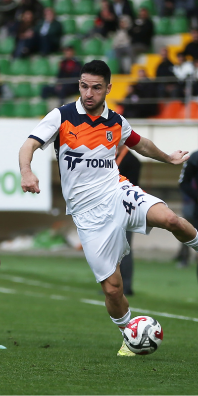 Alanya'da kazanan Başakşehir!