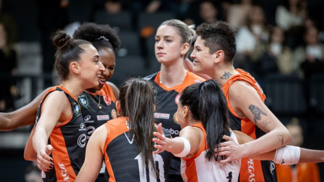 Eczacıbaşı Dynavit, Beşiktaş'a set vermedi!