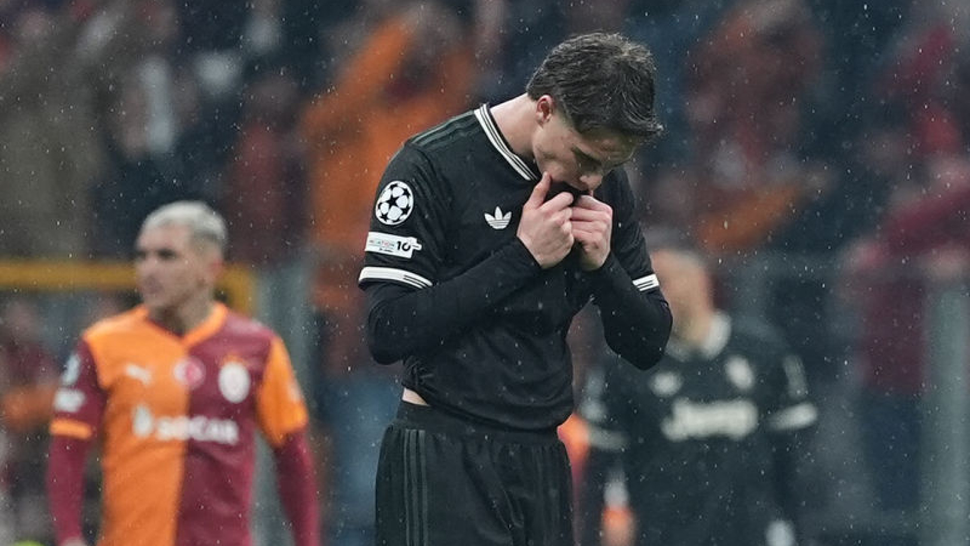 Juventus, Como'ya 2-0 Yenilerek Serie A'da Büyük Şok Yaşadı