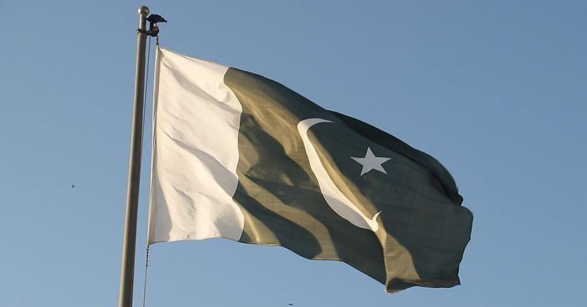 Pakistan, Afganistan'daki "terör kamplarını" vurdu