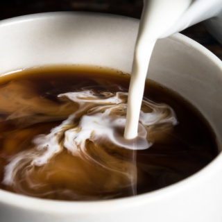 Sabah kahvesi mutlu ediyor