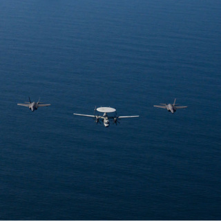 ABD'nin İran'a yönelik askeri sevkiyatları sürüyor