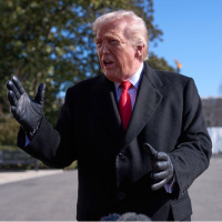 Trump'ın konutuna izinsiz girmeye çalışan bir kişi öldürüldü