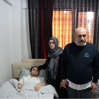 Aileyi tehdit eden 3 zanlı tutuklandı