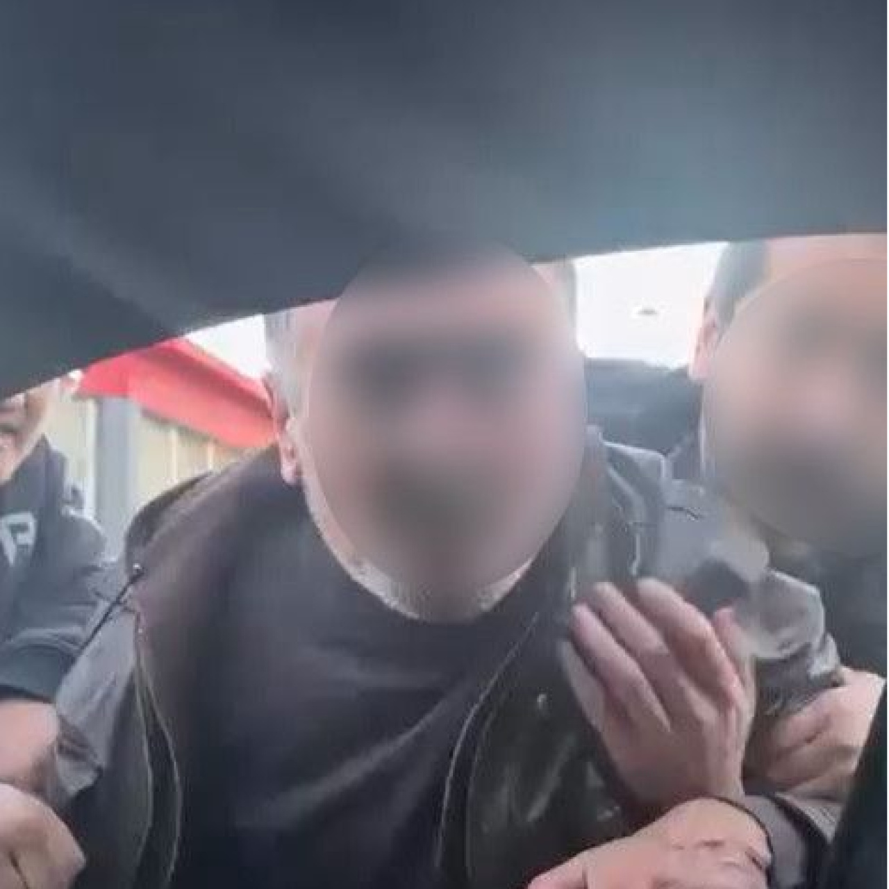 Araçtan inen sürücü ve yolcuya para cezası