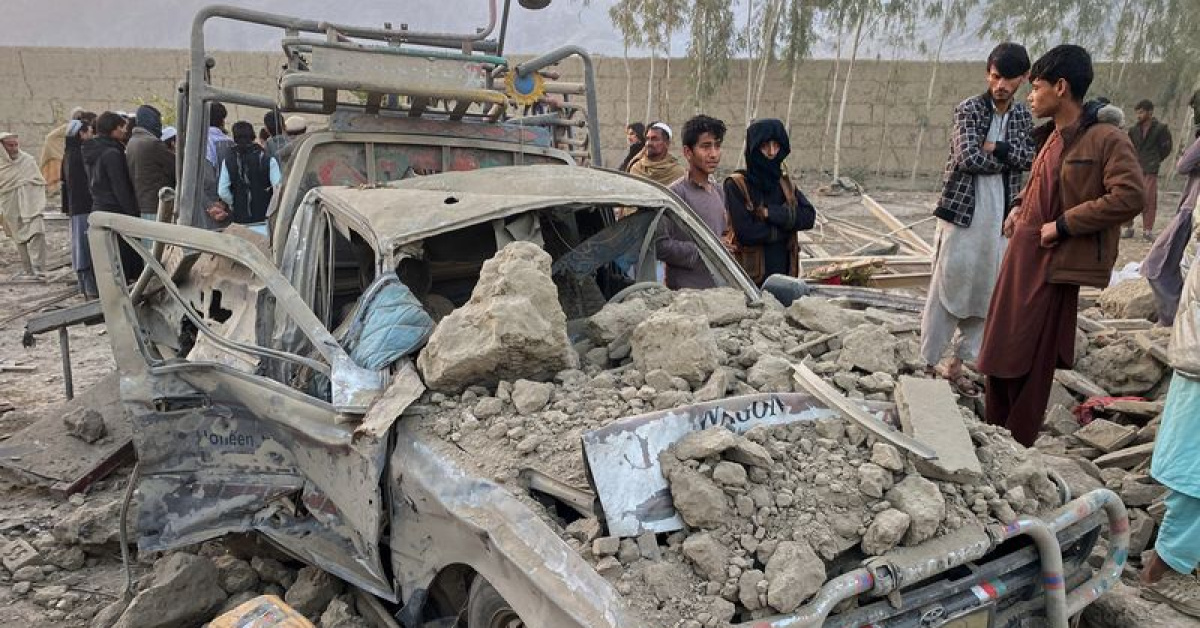 Pakistan, Afganistan'a saldırdı: 18 ölü