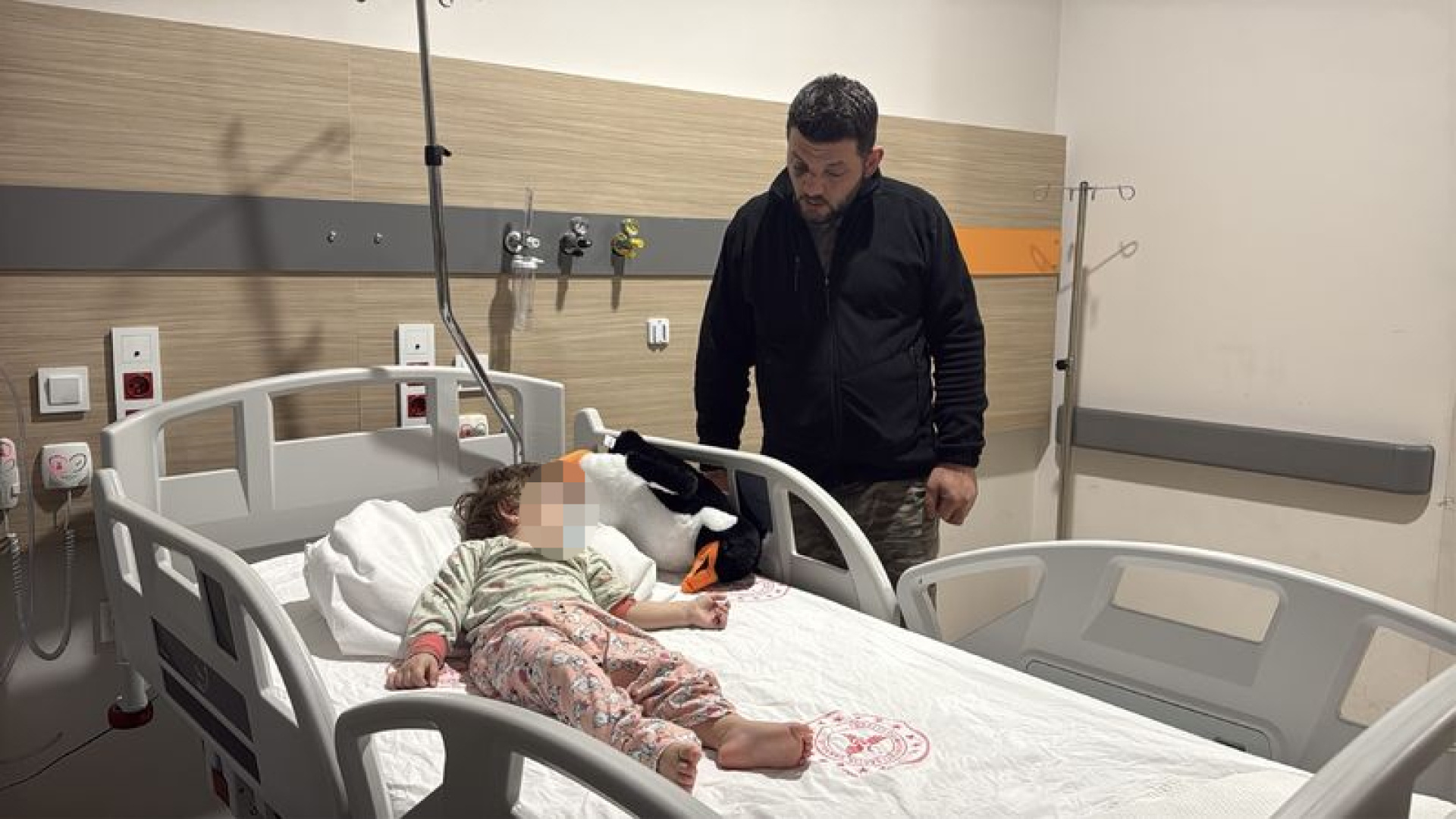 Yalova'da 'gürültü' şiddeti! Baba ve 14 aylık kızı darp edildi