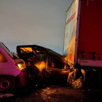 Anadolu Otoyolu'nda 17 araç kazaya karıştı: 7 yaralı