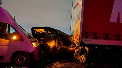 Anadolu Otoyolu'nda 17 araç kazaya karıştı: 7 yaralı