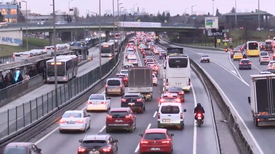 İstanbul'da pazartesi trafiği