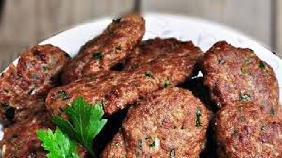 Evde köfte harcı nasıl yapılır?