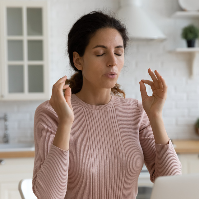 Atlar gibi nefes alıp vermek bizi rahatlatır mı?