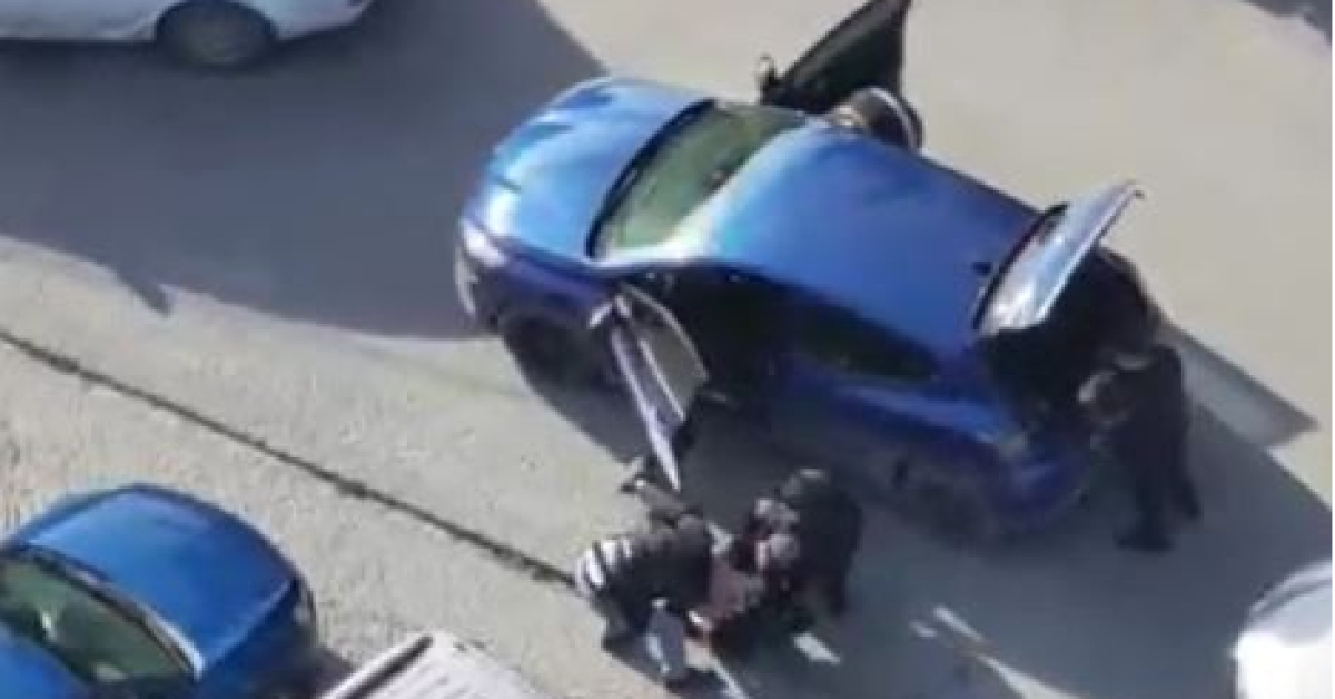 'Avcılar'da Dron Takip Edilen Uyuşturucu Operasyonunda İki Kimseyi Göz Altına Alma'